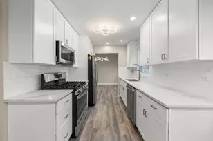 1057 Bothwell Cir, Bolingbrook, IL 60440 - Photo 10