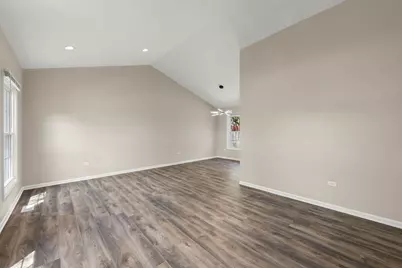 1057 Bothwell Circle, Bolingbrook, IL 60440 - Photo 4