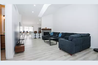 8 Rock Garden Court #1, Bloomington, IL 61704 - Photo 4