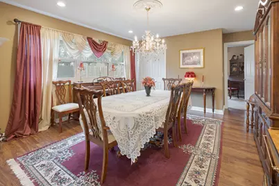 23W531 W Walnut Rd Road, Roselle, IL 60172 - Photo 6