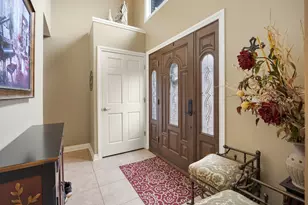 23W531 W Walnut St, Roselle, IL 60172 - Photo 4