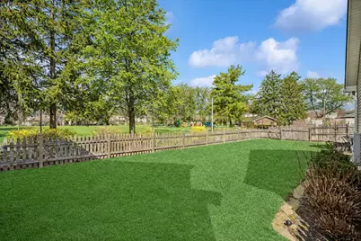 128 Parkview Road, Glenview, IL 60025 - Photo 30