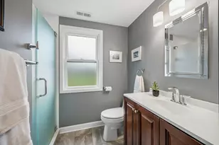 128 Parkview Rd, Glenview, IL 60025 - Photo 20