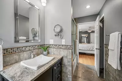 128 Parkview Road, Glenview, IL 60025 - Photo 16