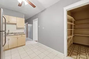 7923 S Carpenter St, Chicago, IL 60620 - Photo 12