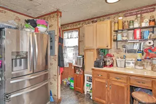 [Address not provided], Wilmington, IL 60481 - Photo 8