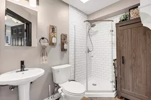 0S725 East St, Winfield, IL 60190 - Photo 14