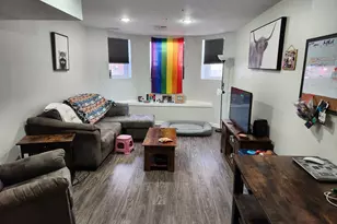 3728 N Wilton Ave, Chicago, IL 60613 - Photo 2