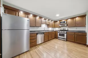 8741 W Summerdale, Chicago, IL 60656 - Photo 10