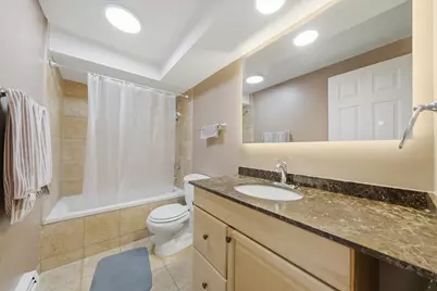 8741 W Summerdale #3H, Chicago, IL 60656 - Photo 14
