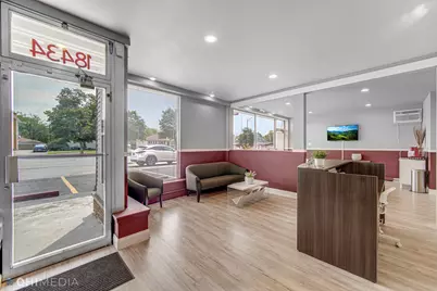 18434 Torrence Avenue, Lansing, IL 60438 - Photo 2