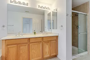 726 N Keystone Ln, Vernon Hills, IL 60061 - Photo 20