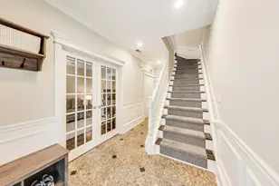 1910 W Addison St, Chicago, IL 60613 - Photo 22