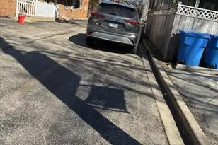 2055 W Lunt Ave, Chicago, IL 60645 - Photo 10