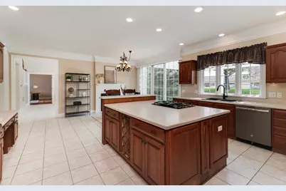 3 Strawberry Road, Bloomington, IL 61704 - Photo 2