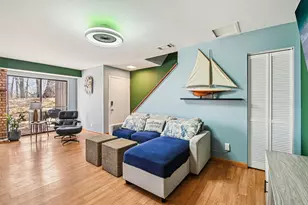 67 Woodhills Bay Rd, Fox Lake, IL 60020 - Photo 2