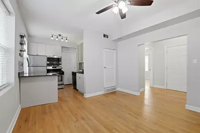 2038.5 N Spaulding Avenue #1W, Chicago, IL 60647 - Photo 2