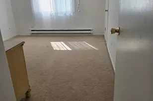 160 S Waters Edge Dr, Glendale Heights, IL 60139 - Photo 10