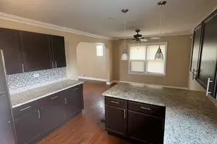 7801 S Winchester Ave, Chicago, IL 60620 - Photo 10