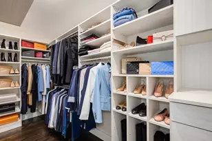 250 E Pearson St, Chicago, IL 60611 - Photo 18