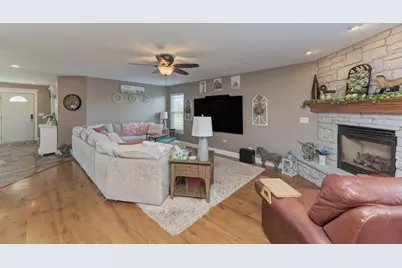 [Address not provided], Coal City, IL 60416 - Photo 10