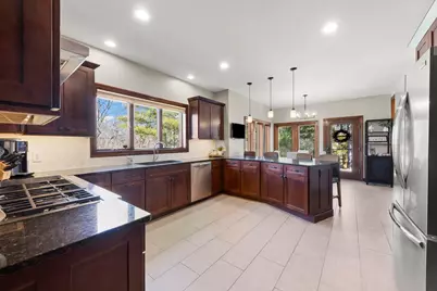 8877 Kennedy Road, Yorkville, IL 60560 - Photo 16