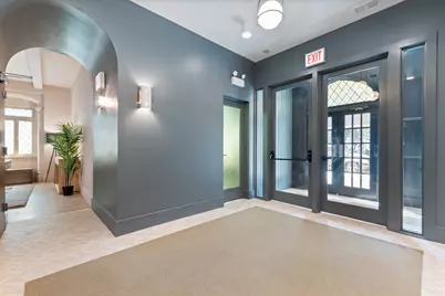 1650 W Roscoe Street #206, Chicago, IL 60657 - Photo 12