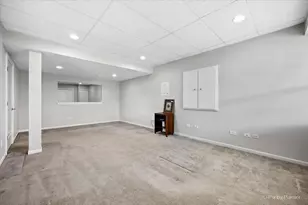 305 Colonial Dr, Vernon Hills, IL 60061 - Photo 40