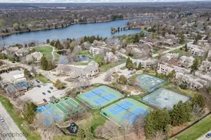 312 Woodview Rd, Lake Barrington, IL 60010 - Photo 48