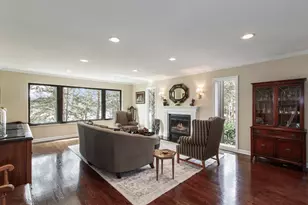 312 Woodview Rd, Lake Barrington, IL 60010 - Photo 14