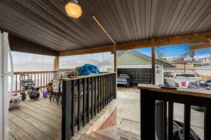 3432 W 60th Pl, Chicago, IL 60629 - Photo 8