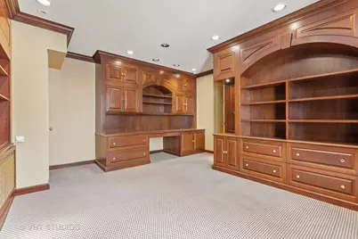 220 E Walton Place #9W, Chicago, IL 60611 - Photo 18