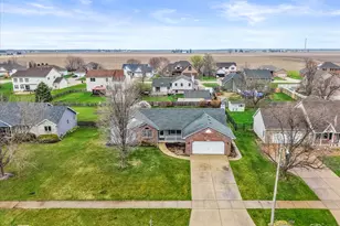 1522 Lorraine Dr, Sandwich, IL 60548 - Photo 18