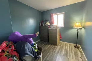 225 Malibu Dr, Bolingbrook, IL 60440 - Photo 8