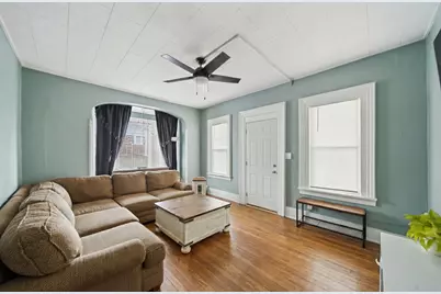 412 W 4 Street, Sterling, IL 61081 - Photo 2