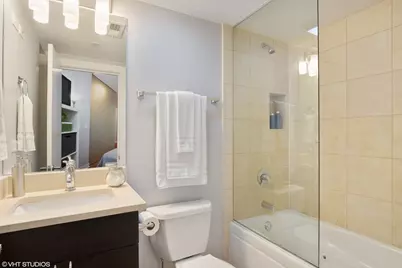 1162 W Hubbard Street #104, Chicago, IL 60642 - Photo 10
