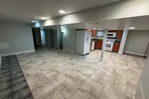 6438 N Fairfield Ave, Chicago, IL 60645 - Photo 4