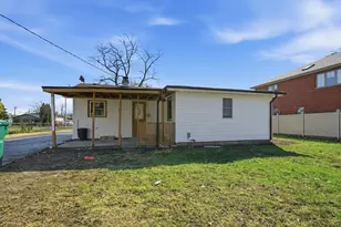 8516 Austin Ave, Burbank, IL 60459 - Photo 20