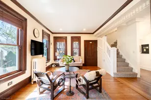 511 N Grove Ave, Oak Park, IL 60302 - Photo 16