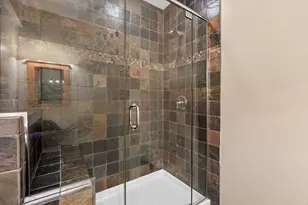 421 Miner St, Bensenville, IL 60106 - Photo 36