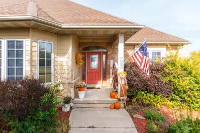 2601 N 3653rd Road, Sheridan, IL 60551 - Photo 2