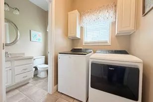 312 Cherokee Dr, Harrisburg, IL 62946 - Photo 24