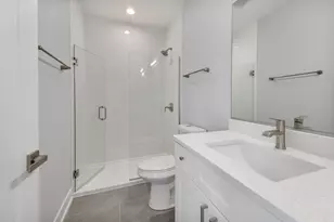 4624 N Ashland Ave, Chicago, IL 60640 - Photo 10