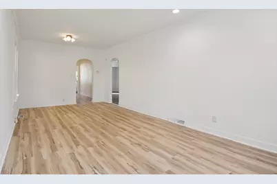 2511 Davisson Street, River Grove, IL 60171 - Photo 4