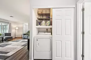 7405 Chevy Chase Ct, Fox Lake, IL 60020 - Photo 12