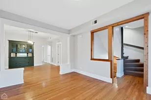 4242 N Kimball Ave, Chicago, IL 60618 - Photo 2