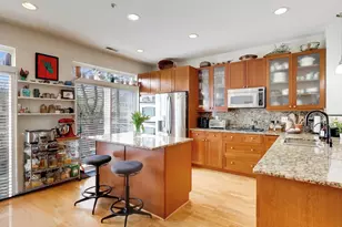 101 N Euclid Ave, Oak Park, IL 60301 - Photo 6