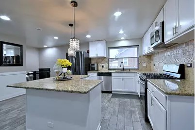 514 S 8th Avenue, Maywood, IL 60153 - Photo 14