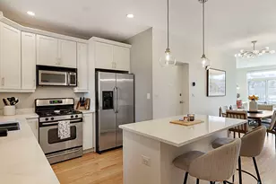 1830 N Winchester Ave, Chicago, IL 60622 - Photo 12