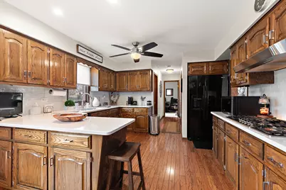 16748 Richards Drive, Tinley Park, IL 60477 - Photo 10